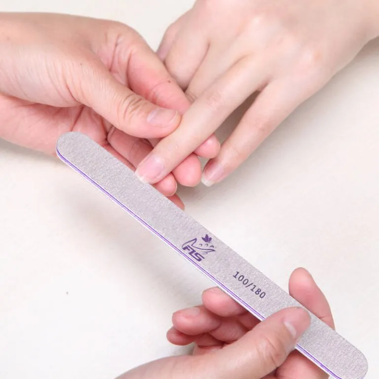 news nail file