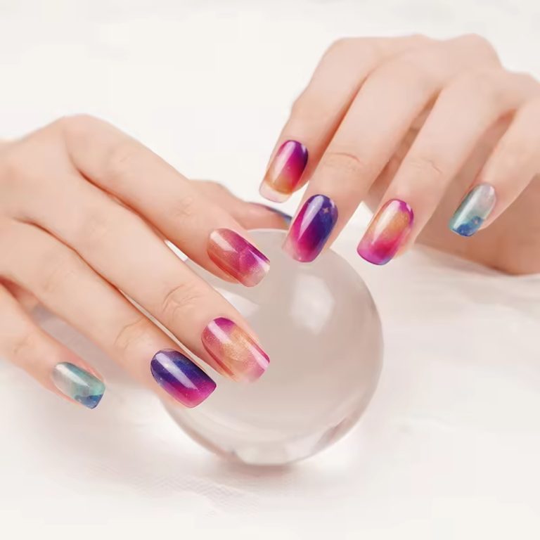 news nail wrap