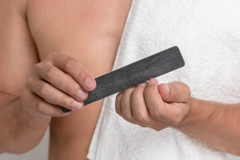 Which Side of an Emery Board Should You Use for Smooth, Healthy Nails