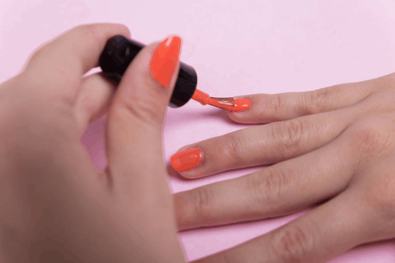 Soak-Off Gel Polish vs Gel Polish What’s the Difference and Which One Should You Choose